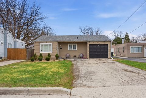 Photo of 2713 Landen Drive, Melrose Park, IL 60164 (MLS # 12608039)