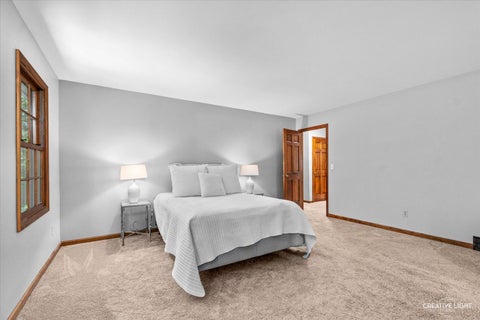 Tiny photo for 506 Pin Oak Court, St. Charles, IL 60174 (MLS # 12743764)