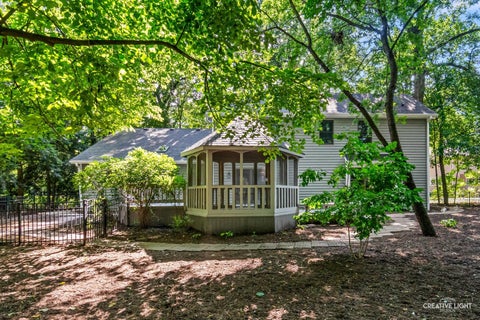 Tiny photo for 506 Pin Oak Court, St. Charles, IL 60174 (MLS # 12743764)