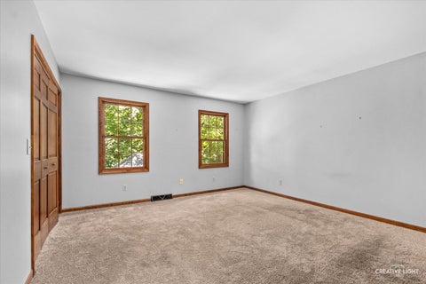 Tiny photo for 506 Pin Oak Court, St. Charles, IL 60174 (MLS # 12743764)