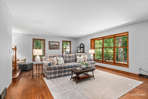 Tiny photo for 506 Pin Oak Court, St. Charles, IL 60174 (MLS # 12743764)