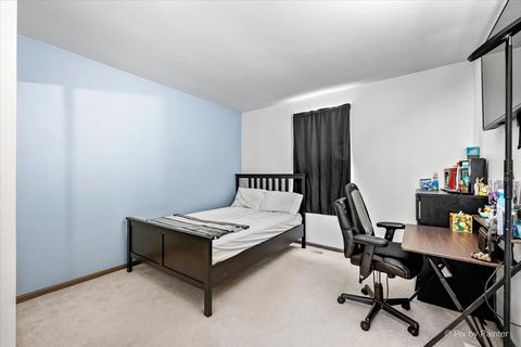 Tiny photo for 20 N Oltendorf Road, Streamwood, IL 60107 (MLS # 12623291)