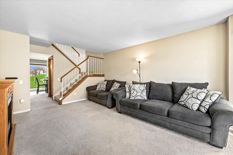 Tiny photo for 20 N Oltendorf Road, Streamwood, IL 60107 (MLS # 12623291)