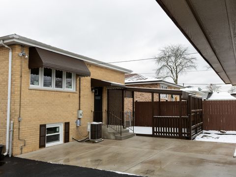 A home in Bridgeview