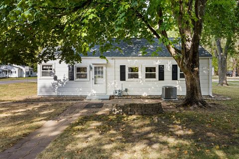 Tiny photo for 502 N Calhoun Street, Tolono, IL 61880 (MLS # 12454266)