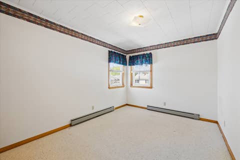 Tiny photo for 604 N 4th Street, Clinton, IA 52732 (MLS # 12667090)