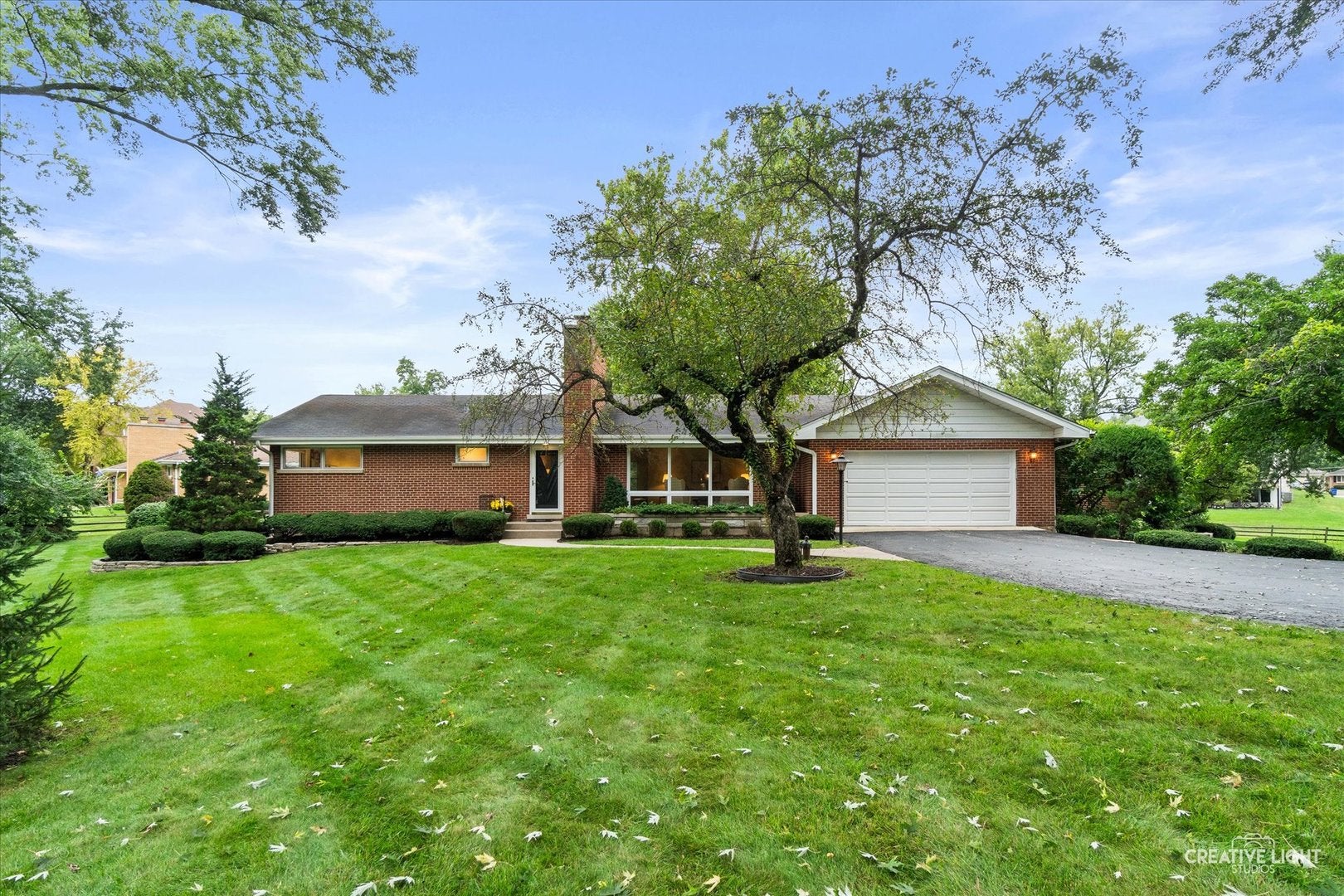 22W126 Buena Vista Drive