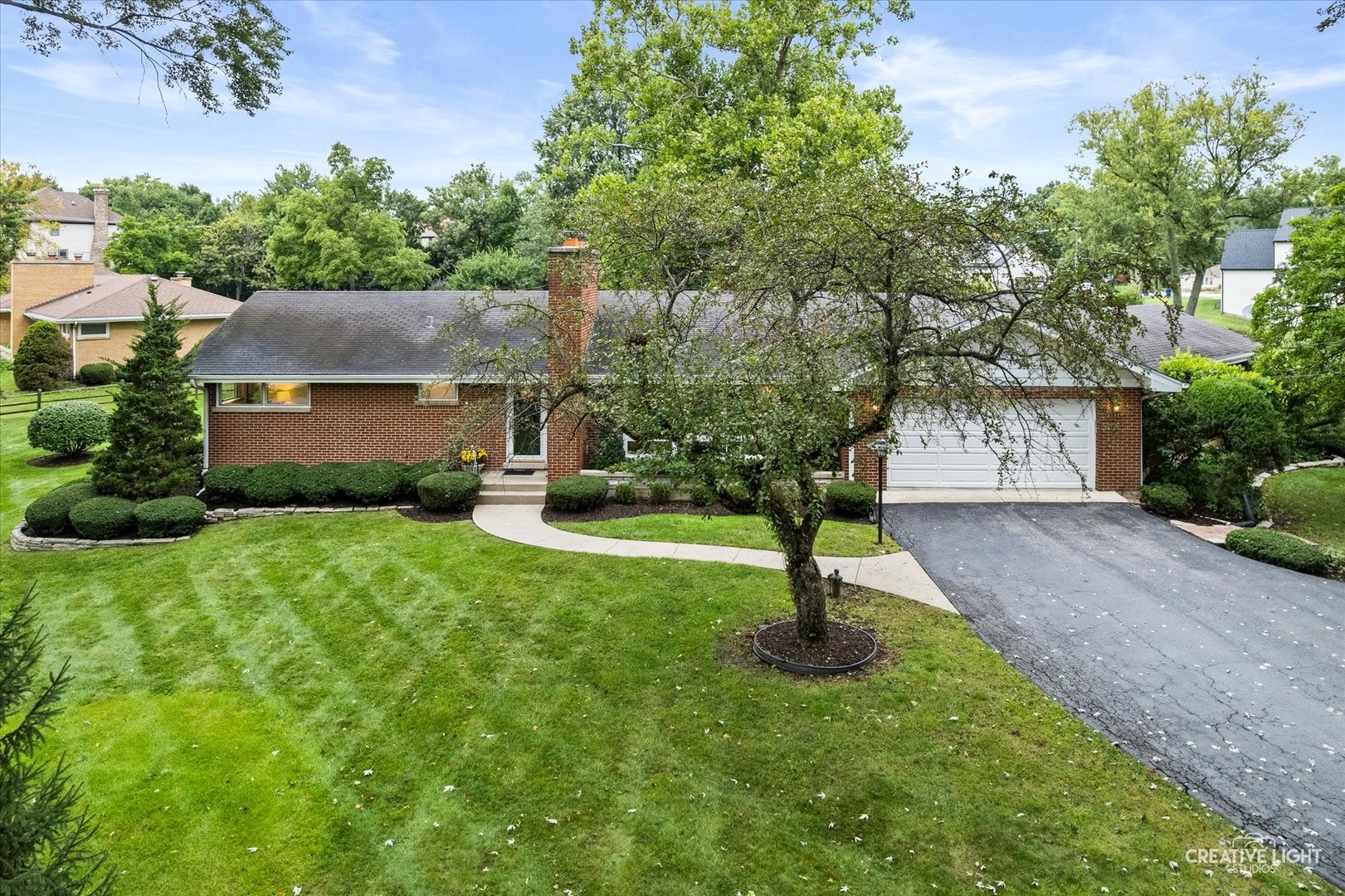 22W126 Buena Vista Drive