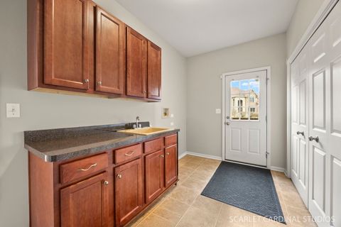 Tiny photo for 208 Amherst Court, Oswego, IL 60543 (MLS # 12582182)