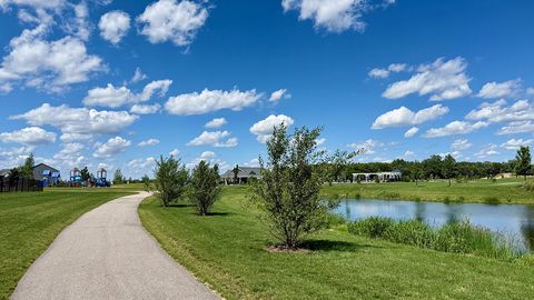 Tiny photo for 2513 Skye Drive, Pingree Grove, IL 60140 (MLS # 12666548)