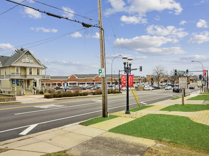 209 W Main Street