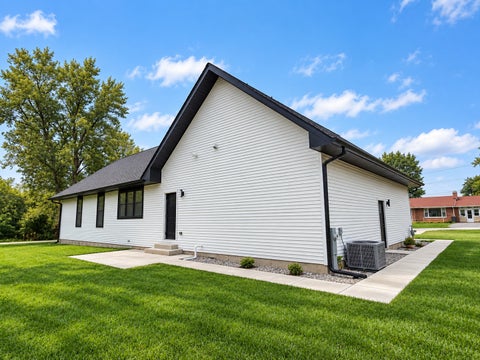 Tiny photo for 201 Capri Dr Drive, Round Lake, IL 60073 (MLS # 12763807)
