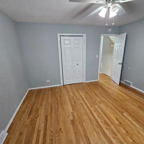 Tiny photo for 618 W Comstock Avenue, Elmhurst, IL 60126 (MLS # 12691317)