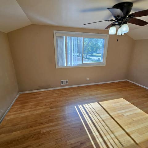 Tiny photo for 618 W Comstock Avenue, Elmhurst, IL 60126 (MLS # 12691317)