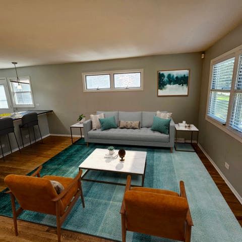 Tiny photo for 618 W Comstock Avenue, Elmhurst, IL 60126 (MLS # 12691317)