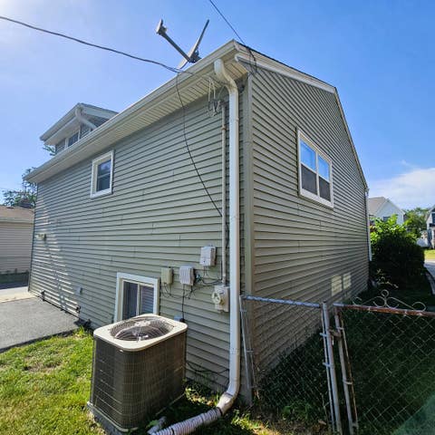 Tiny photo for 618 W Comstock Avenue, Elmhurst, IL 60126 (MLS # 12691317)