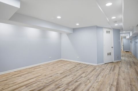 Tiny photo for 4937 S Prairie Avenue, Chicago, IL 60615 (MLS # 12640215)