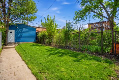 Tiny photo for 4937 S Prairie Avenue, Chicago, IL 60615 (MLS # 12640215)