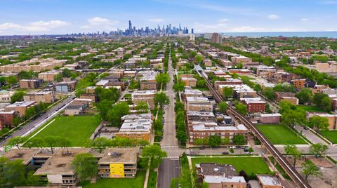 Tiny photo for 4937 S Prairie Avenue, Chicago, IL 60615 (MLS # 12640215)