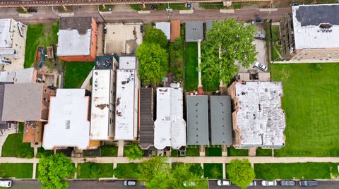 Tiny photo for 4937 S Prairie Avenue, Chicago, IL 60615 (MLS # 12640215)