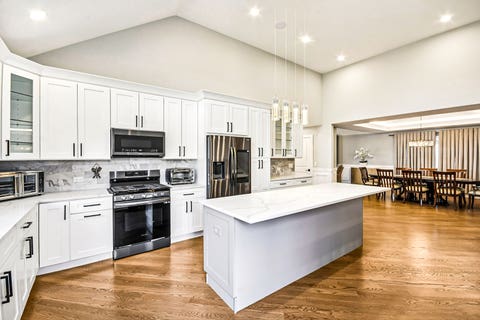 Tiny photo for 8200 S Normandy Avenue, Burbank, IL 60459 (MLS # 12740988)