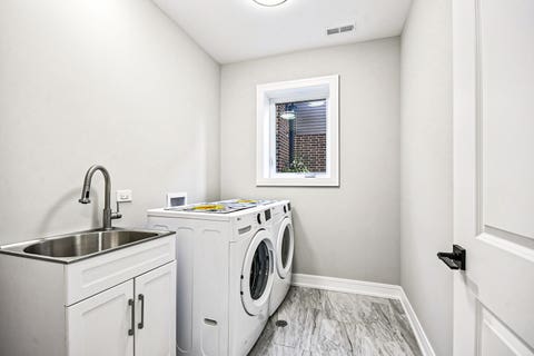 Tiny photo for 8200 S Normandy Avenue, Burbank, IL 60459 (MLS # 12740988)