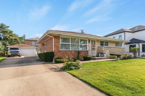 Tiny photo for 8051 W Leland Avenue, Norridge, IL 60706 (MLS # 12764820)