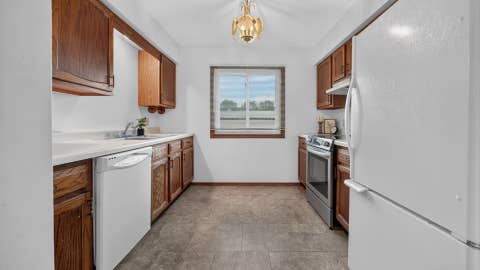Tiny photo for 1010 Arlene Court #2, Bloomington, IL 61701 (MLS # 12689837)