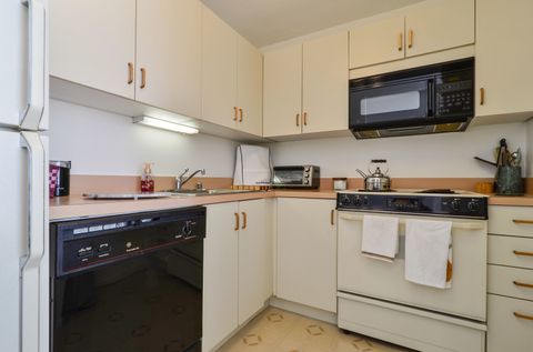 Tiny photo for 405 N Wabash Avenue #1305, Chicago, IL 60611 (MLS # 12590280)