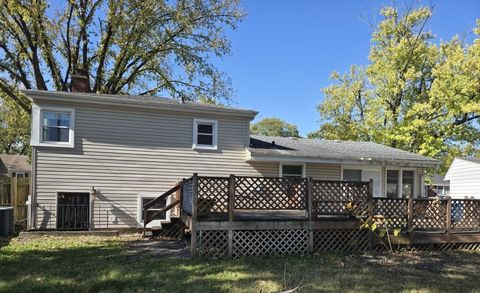 Tiny photo for 528 W Winchester Road, Chicago Heights, IL 60411 (MLS # 12507028)