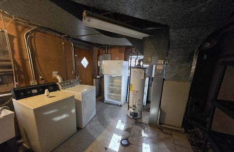 Tiny photo for 528 W Winchester Road, Chicago Heights, IL 60411 (MLS # 12507028)