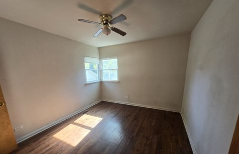 Tiny photo for 528 W Winchester Road, Chicago Heights, IL 60411 (MLS # 12507028)