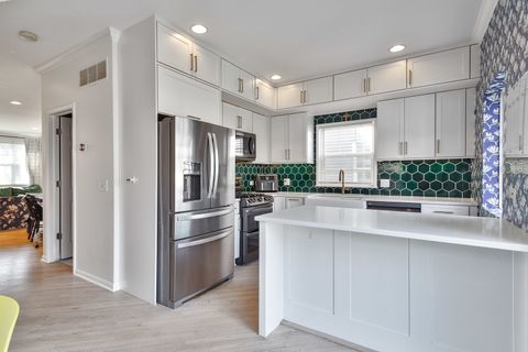 Tiny photo for 1825 N Wilmot Avenue, Chicago, IL 60647 (MLS # 12604800)