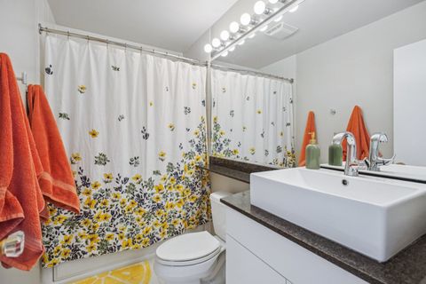 Tiny photo for 300 W Grand Avenue W #602, Chicago, IL 60654 (MLS # 12492031)