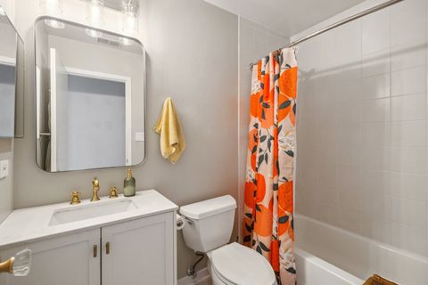 Tiny photo for 300 W Grand Avenue W #602, Chicago, IL 60654 (MLS # 12492031)