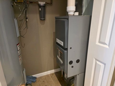 Tiny photo for 2806 Jones Street, Eldorado, IL 62930 (MLS # 12569897)