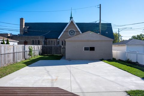 Tiny photo for 5205 N Osceola Avenue, Chicago, IL 60656 (MLS # 12506135)