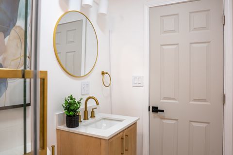 Tiny photo for 5205 N Osceola Avenue, Chicago, IL 60656 (MLS # 12506135)