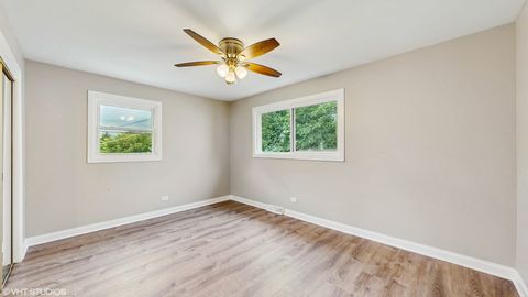 Tiny photo for 9719 S 81st Avenue, Palos Hills, IL 60465 (MLS # 12428233)