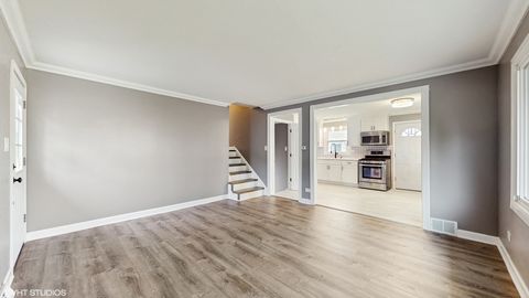 Tiny photo for 9719 S 81st Avenue, Palos Hills, IL 60465 (MLS # 12428233)