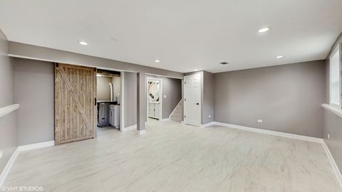 Tiny photo for 9719 S 81st Avenue, Palos Hills, IL 60465 (MLS # 12428233)