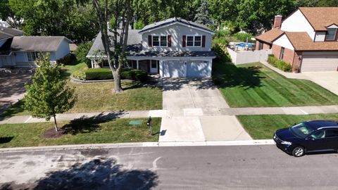 Tiny photo for 1573 Chippewa Drive, Naperville, IL 60563 (MLS # 12479211)