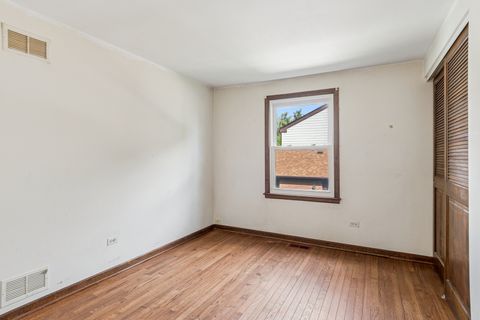 Tiny photo for 1573 Chippewa Drive, Naperville, IL 60563 (MLS # 12479211)