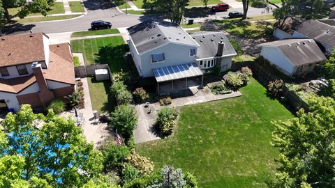 Tiny photo for 1573 Chippewa Drive, Naperville, IL 60563 (MLS # 12479211)