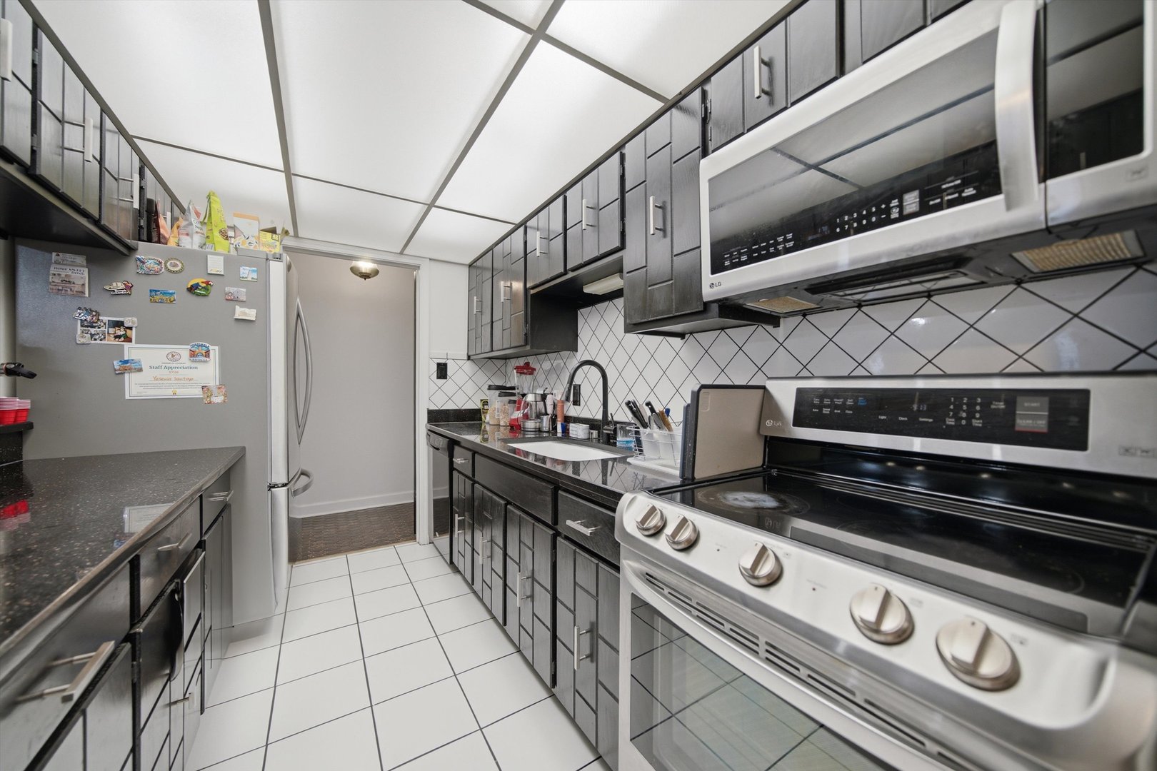 4042 Trafalgar Lane 4042