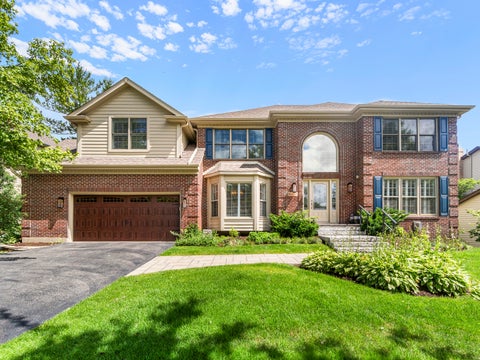 Photo of 6437 Greene Road, Woodridge, IL 60517 (MLS # 12670794)
