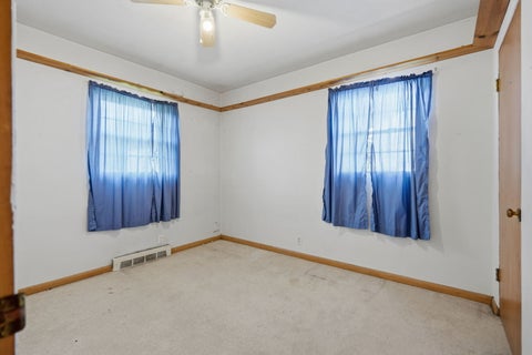 Tiny photo for 550 28th Avenue, East Moline, IL 61244 (MLS # 12724863)