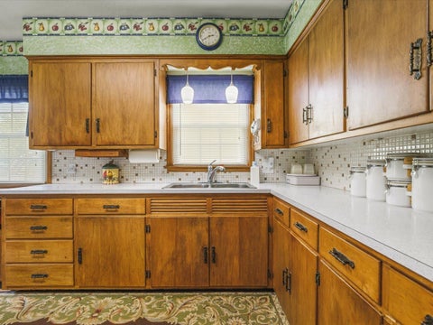 Tiny photo for 205 Saint Louis Avenue, Rockford, IL 61104 (MLS # 12751186)