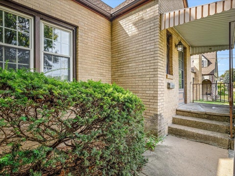 Tiny photo for 205 Saint Louis Avenue, Rockford, IL 61104 (MLS # 12751186)