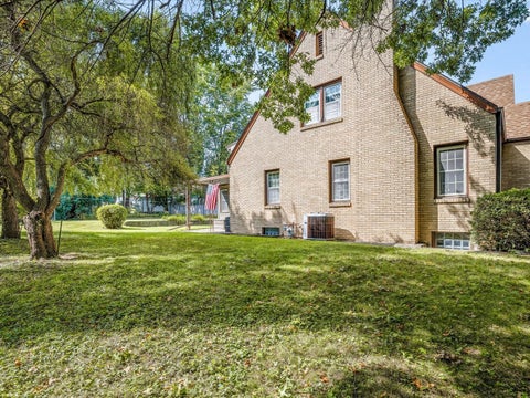 Tiny photo for 205 Saint Louis Avenue, Rockford, IL 61104 (MLS # 12751186)